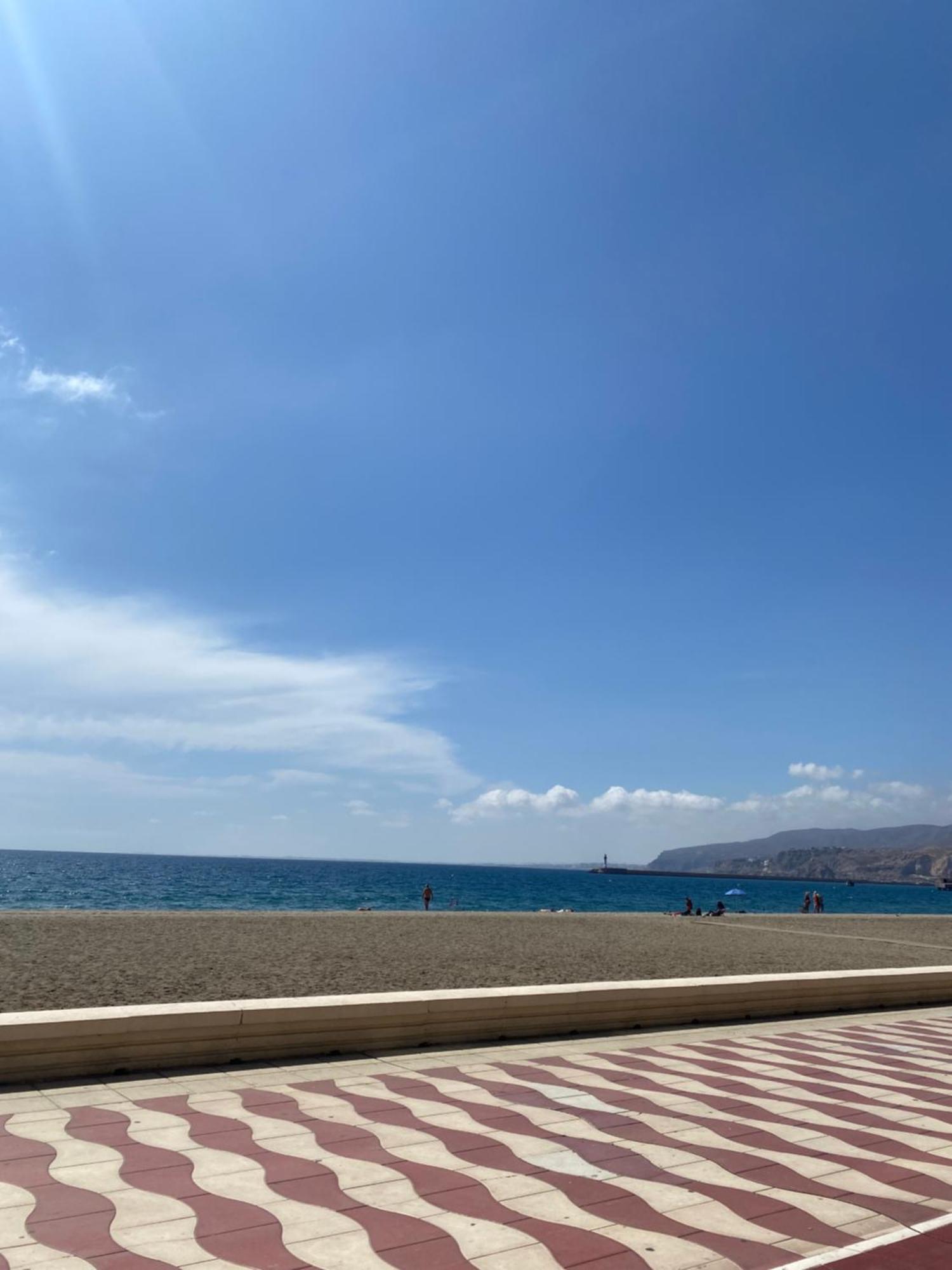Almeria Playa Zapillo Esterno foto